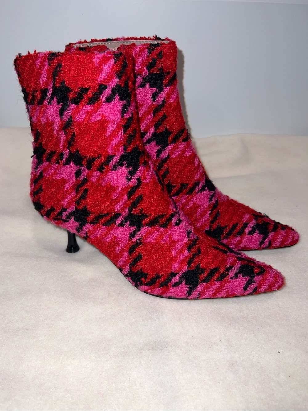 Betsey Johnson Women's Parkker Ankle Bootie Size 6 NWOT